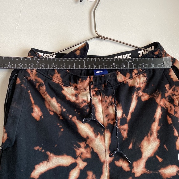 Bleached sweatpants - Picture 11 of 13
